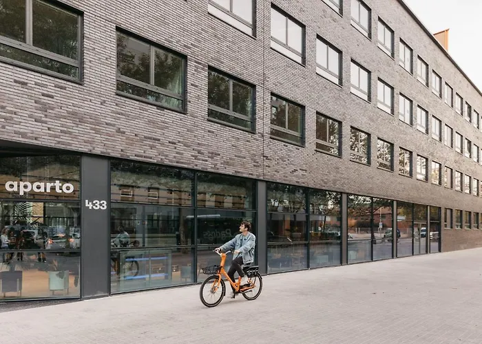 aparto Barcelona Pallars - ONLY FOR STUDENTS IN BARCELONA